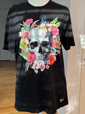 Guess Black Tee with Floral Skull Graphic
